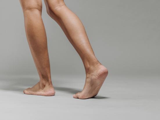 Osteopatia e piedi: l’equilibrio parte dal basso